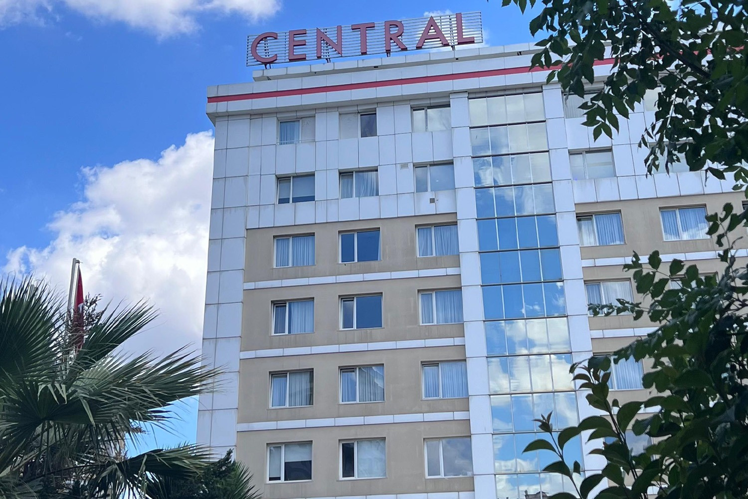 İstanbul Central Hospital
